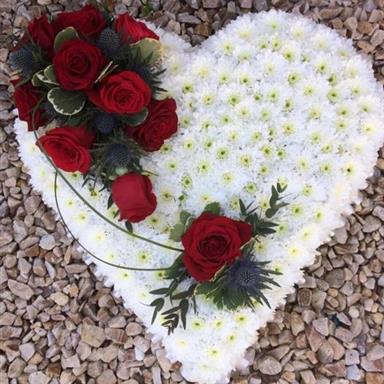 Corazón Funerario Blanco | Flores Blancas Para Tanatorio