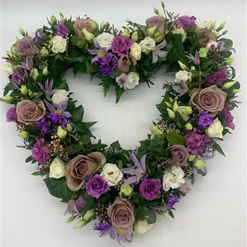 Mauve &amp; Lilac Mixed Bloom Heart